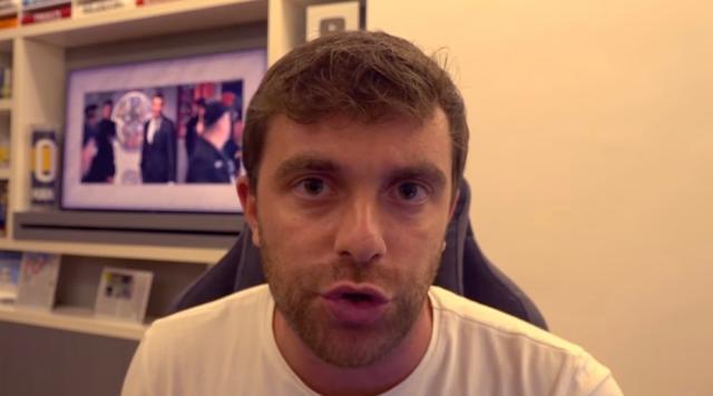 开云电子-罗马诺：滕哈赫尽一切努力想要说服C罗留队